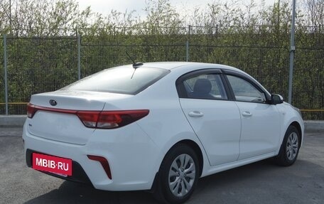 KIA Rio IV, 2019 год, 1 350 000 рублей, 2 фотография