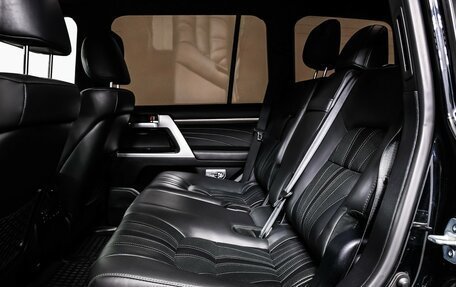 Toyota Land Cruiser 200, 2019 год, 8 498 000 рублей, 11 фотография