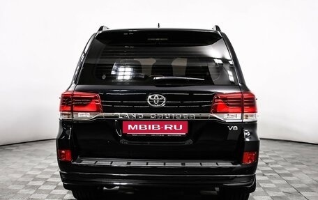 Toyota Land Cruiser 200, 2019 год, 8 498 000 рублей, 6 фотография
