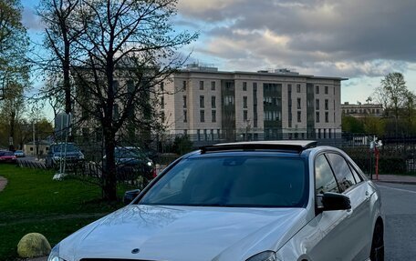 Mercedes-Benz E-Класс, 2012 год, 1 600 000 рублей, 3 фотография