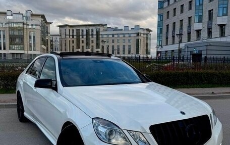 Mercedes-Benz E-Класс, 2012 год, 1 600 000 рублей, 11 фотография