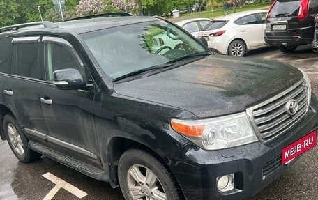 Toyota Land Cruiser 200, 2015 год, 3 600 000 рублей, 2 фотография