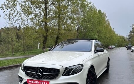 Mercedes-Benz E-Класс, 2016 год, 2 960 000 рублей, 4 фотография
