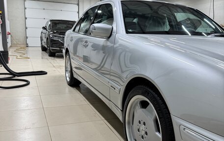 Mercedes-Benz E-Класс, 2000 год, 1 830 000 рублей, 2 фотография