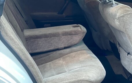 Toyota Crown, 1987 год, 450 000 рублей, 4 фотография