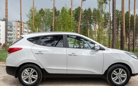 Hyundai ix35 I рестайлинг, 2012 год, 1 400 000 рублей, 2 фотография