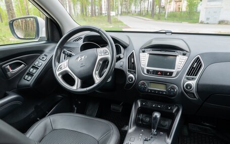 Hyundai ix35 I рестайлинг, 2012 год, 1 400 000 рублей, 14 фотография