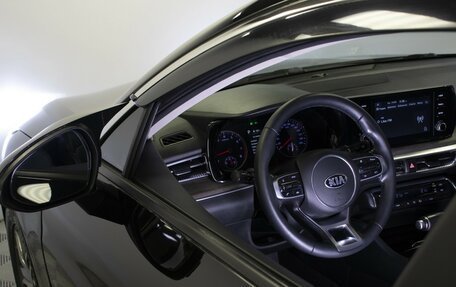 KIA K5, 2021 год, 2 300 000 рублей, 16 фотография