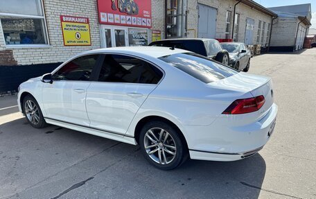 Volkswagen Passat B8 рестайлинг, 2017 год, 2 750 000 рублей, 6 фотография