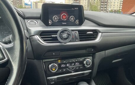 Mazda 6, 2017 год, 1 750 000 рублей, 8 фотография