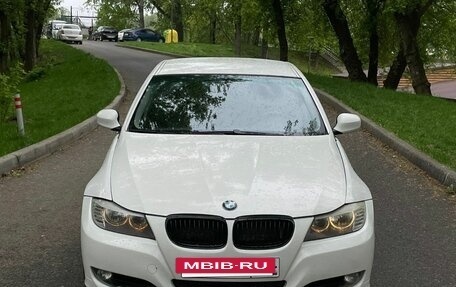 BMW 3 серия, 2009 год, 730 000 рублей, 3 фотография