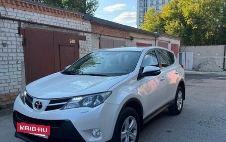 Toyota RAV4, 2013 год, 2 149 000 рублей, 2 фотография
