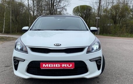KIA Rio IV, 2020 год, 1 700 000 рублей, 2 фотография
