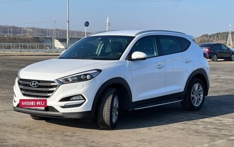 Hyundai Tucson III, 2016 год, 1 985 000 рублей, 2 фотография