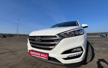 Hyundai Tucson III, 2016 год, 1 985 000 рублей, 6 фотография