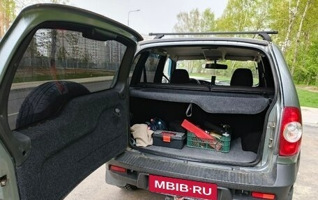 Chevrolet Niva I рестайлинг, 2011 год, 395 000 рублей, 8 фотография