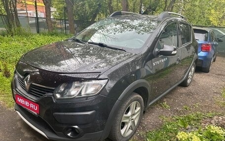 Renault Sandero II рестайлинг, 2018 год, 1 200 000 рублей, 2 фотография