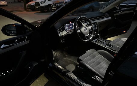 Volkswagen Passat B8 рестайлинг, 2018 год, 2 250 000 рублей, 8 фотография