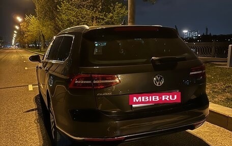 Volkswagen Passat B8 рестайлинг, 2018 год, 2 250 000 рублей, 4 фотография