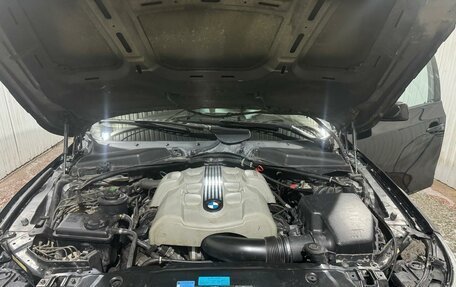 BMW 5 серия, 2004 год, 1 200 000 рублей, 3 фотография