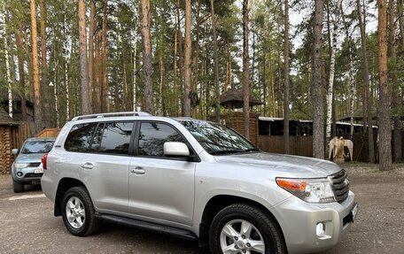Toyota Land Cruiser 200, 2011 год, 4 000 000 рублей, 9 фотография