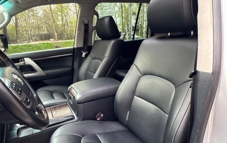 Toyota Land Cruiser 200, 2011 год, 4 000 000 рублей, 14 фотография