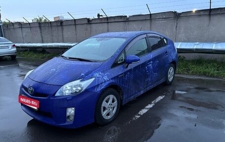 Toyota Prius, 2011 год, 1 300 000 рублей, 8 фотография