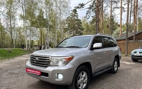 Toyota Land Cruiser 200, 2011 год, 4 000 000 рублей, 6 фотография