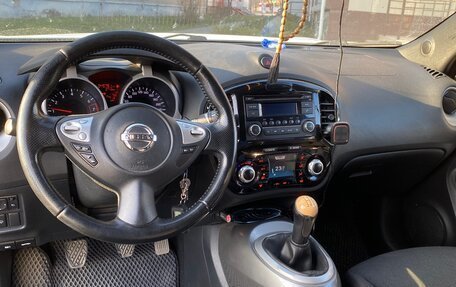 Nissan Juke II, 2013 год, 1 040 000 рублей, 13 фотография
