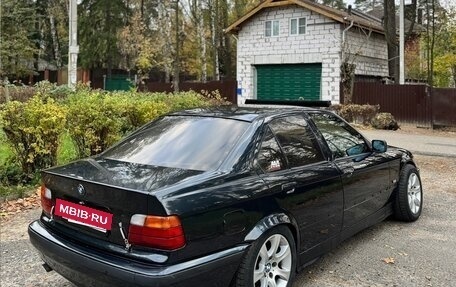 BMW 3 серия, 1994 год, 630 000 рублей, 4 фотография