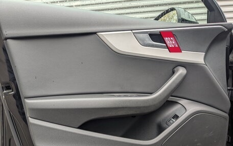 Audi A4, 2019 год, 2 250 000 рублей, 19 фотография