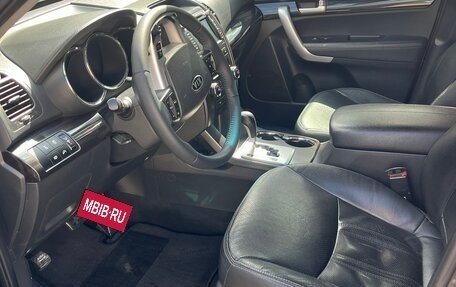 KIA Sorento II рестайлинг, 2011 год, 1 800 000 рублей, 6 фотография
