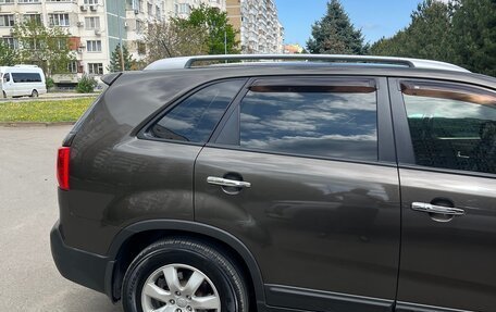 KIA Sorento II рестайлинг, 2011 год, 1 800 000 рублей, 23 фотография