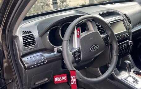 KIA Sorento II рестайлинг, 2011 год, 1 800 000 рублей, 15 фотография
