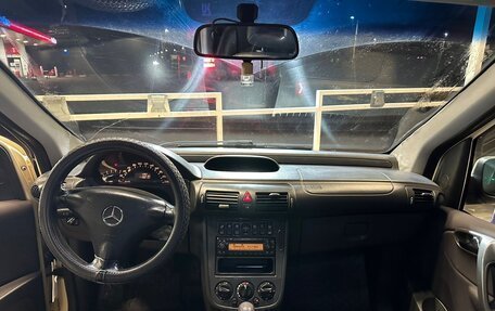 Mercedes-Benz Vaneo, 2004 год, 530 000 рублей, 10 фотография