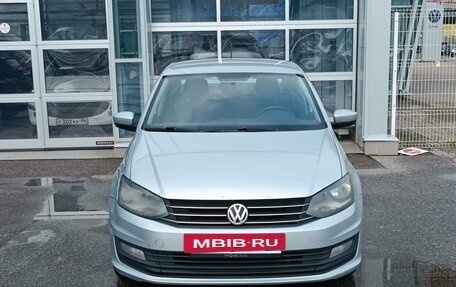 Volkswagen Polo VI (EU Market), 2015 год, 698 000 рублей, 2 фотография