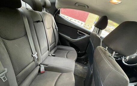 Hyundai Elantra V, 2012 год, 895 000 рублей, 12 фотография