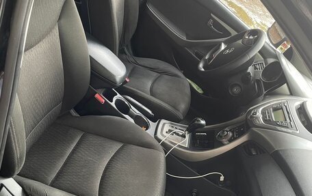 Hyundai Elantra V, 2012 год, 895 000 рублей, 11 фотография