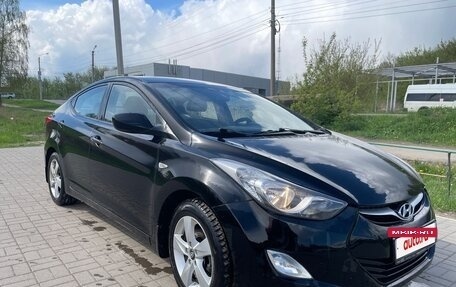 Hyundai Elantra V, 2012 год, 895 000 рублей, 2 фотография