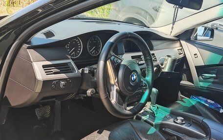 BMW 5 серия, 2004 год, 850 000 рублей, 5 фотография