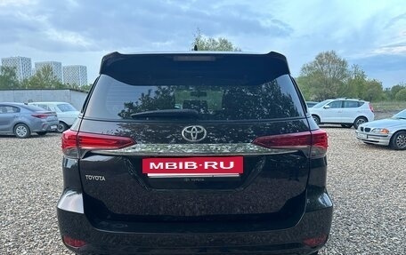 Toyota Fortuner II, 2017 год, 3 100 000 рублей, 4 фотография