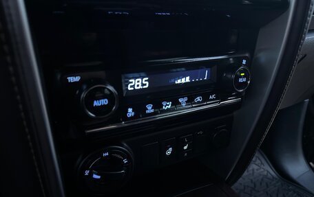 Toyota Fortuner II, 2017 год, 3 100 000 рублей, 15 фотография