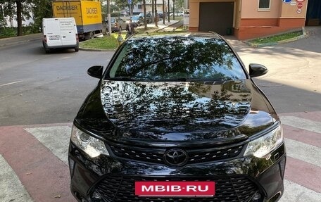 Toyota Camry, 2015 год, 2 900 000 рублей, 3 фотография