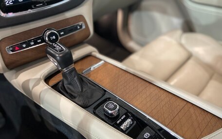 Volvo XC90 II рестайлинг, 2019 год, 5 290 000 рублей, 22 фотография