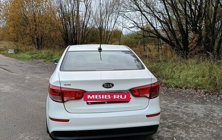 KIA Rio III рестайлинг, 2017 год, 765 000 рублей, 3 фотография