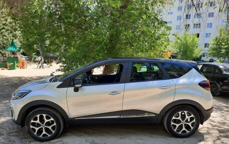 Renault Kaptur I рестайлинг, 2018 год, 1 400 000 рублей, 2 фотография