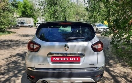 Renault Kaptur I рестайлинг, 2018 год, 1 400 000 рублей, 4 фотография