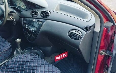 Ford Focus IV, 2000 год, 125 000 рублей, 10 фотография