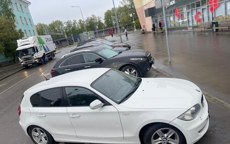 BMW 1 серия, 2011 год, 865 000 рублей, 5 фотография
