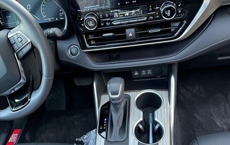 Toyota Highlander, 2025 год, 5 400 000 рублей, 11 фотография